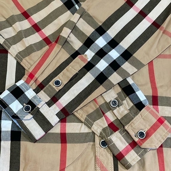 Boys Button Down Long Sleeve - Picture 4 of 6